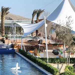 The Crescent 4* Bakü