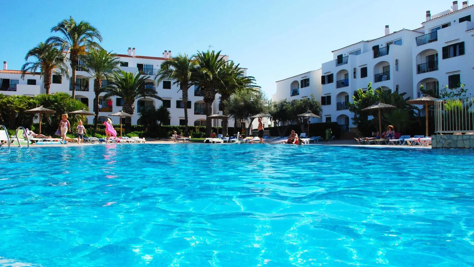 Apartamentos Vista Blanes Cala'N Blanes  Spanien